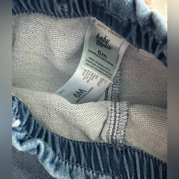 Baby Girl Carter’s bodysuit and jeans - Picture 7 of 9